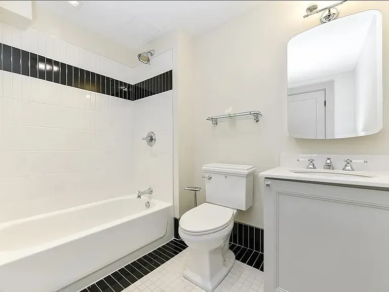 10 Dana St #14 — Photo 4