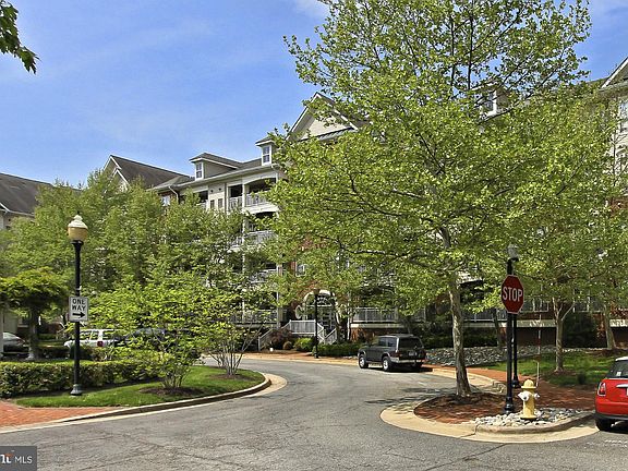 4th image of 5112 Donovan Dr APT 109