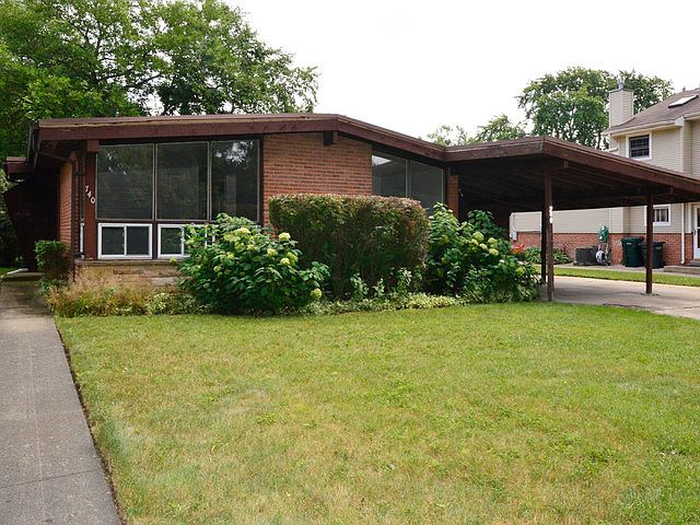 1st image of 740 Lawler Ave
