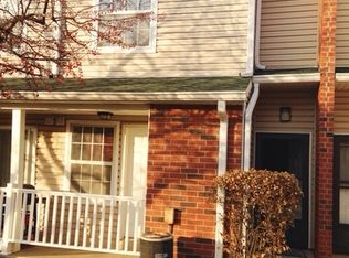1293 Wyndham Ln #107, Palatine, IL 60074
