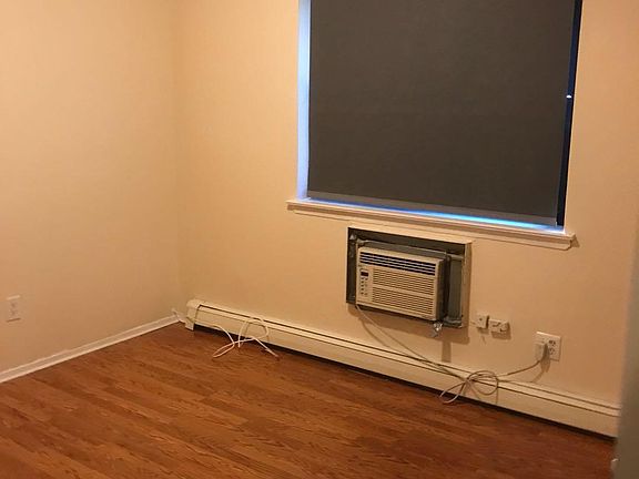 2nd image of 16210 65th Ave