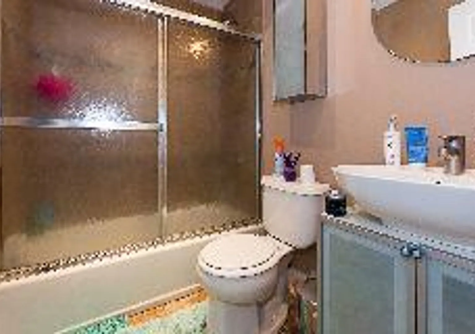 Pet Friendly 1 Bed In Packard's Corner! Heat/Hot Water Included — Photo 4