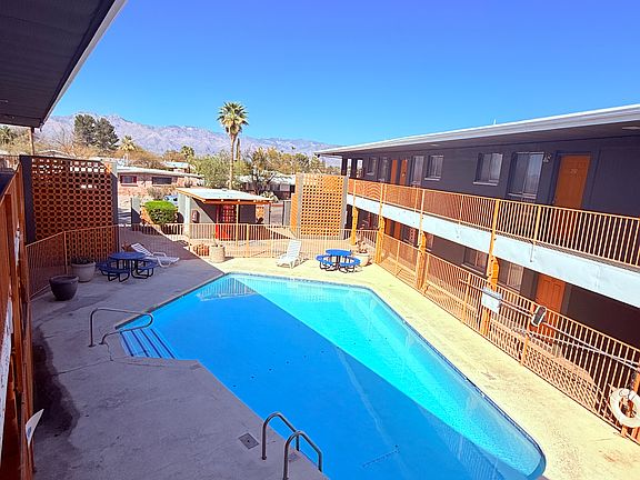 2nd image of 5770 E 10th St #8