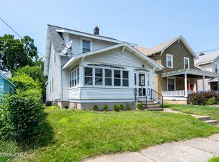 1111 Phoenix Ave, Schenectady, NY 12308