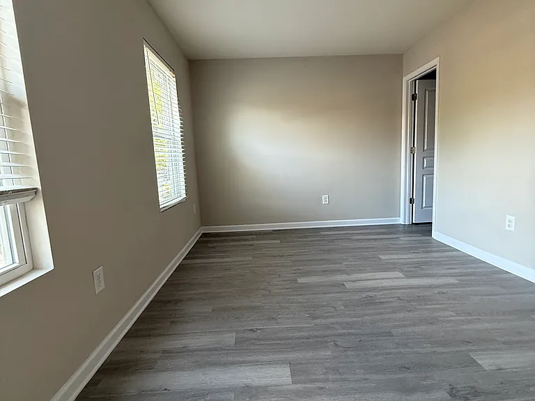 2916 Berkeley Springs Pl — Photo 12