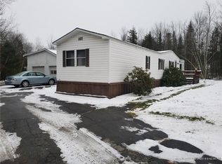 336 Norridgewock Rd, Fairfield, ME 04937