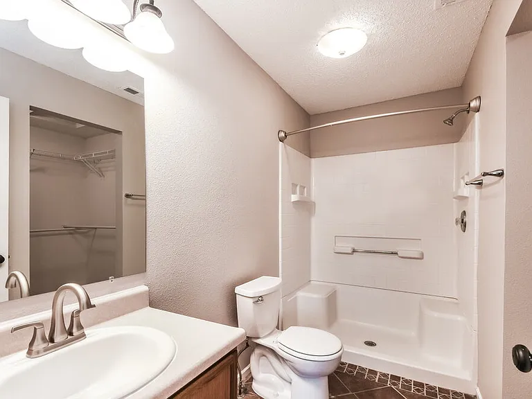 14390 Black Farm Dr — Photo 12