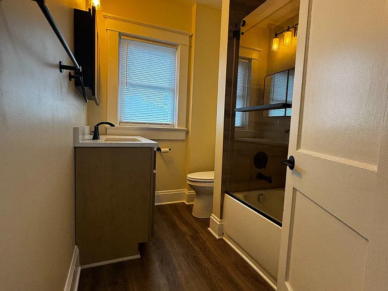 2613 Chesterfield Ave — Photo 19