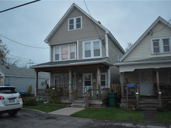 3692 1st St, Hamburg, NY 14075