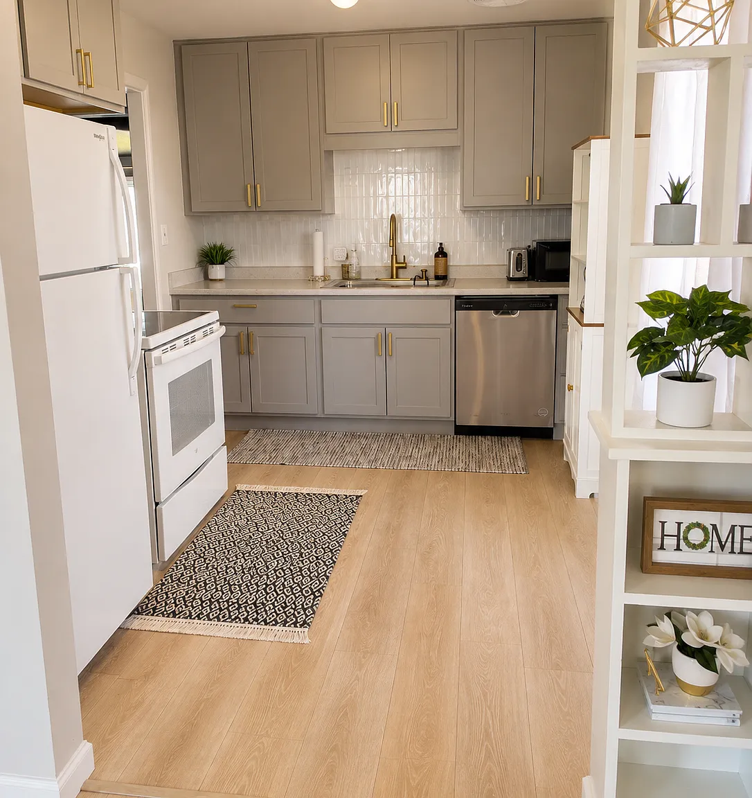 2 bed, 984 sqft, $1,475 — Photo 4
