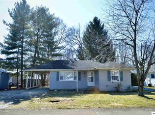 402 Maplewood Ave, Mount Vernon, OH 43050