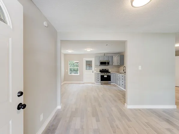 11518 Munn St, Houston, TX 77029