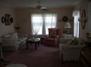 215 N 7th St, Mount Vernon, WA 98273