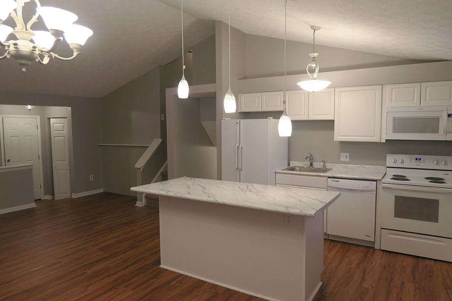 1st image of 10051 Forestedge Ln