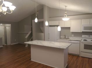 10051 Forestedge Ln, Miamisburg, OH 45342