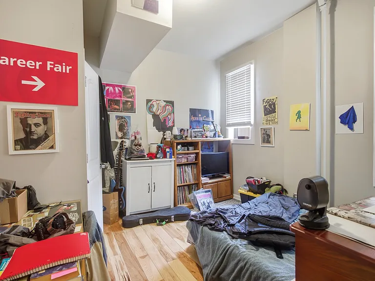228 W McMillan St #1 — Photo 6