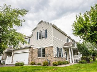 13385 Europa Ct N UNIT 9, Hugo, MN 55038
