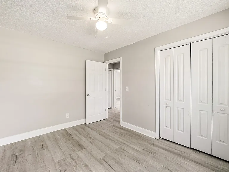6112 Nazarene Rd — Photo 16