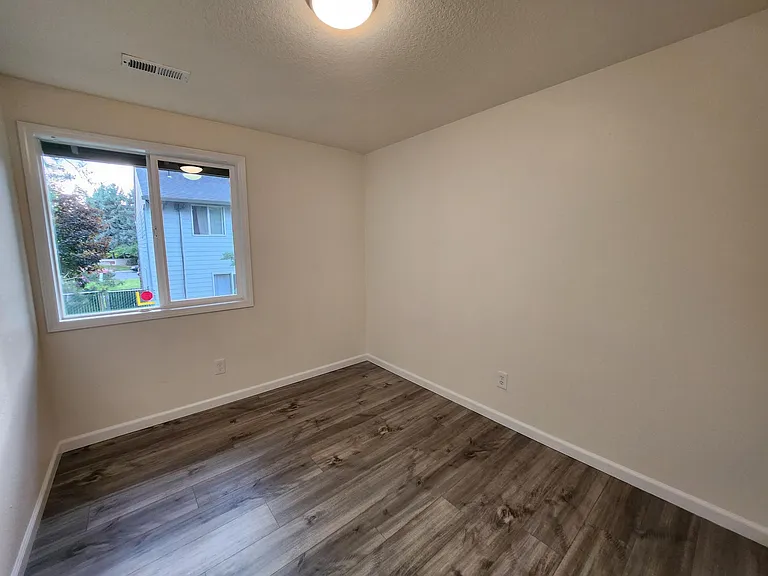 15477 SW Donna Ct — Photo 24