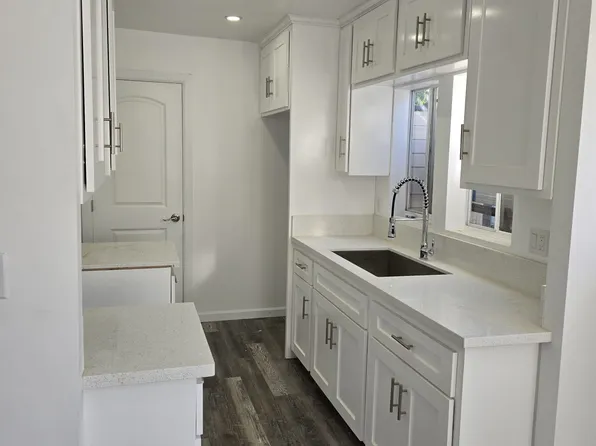 2710 E 7th St, Los Angeles, CA 90023