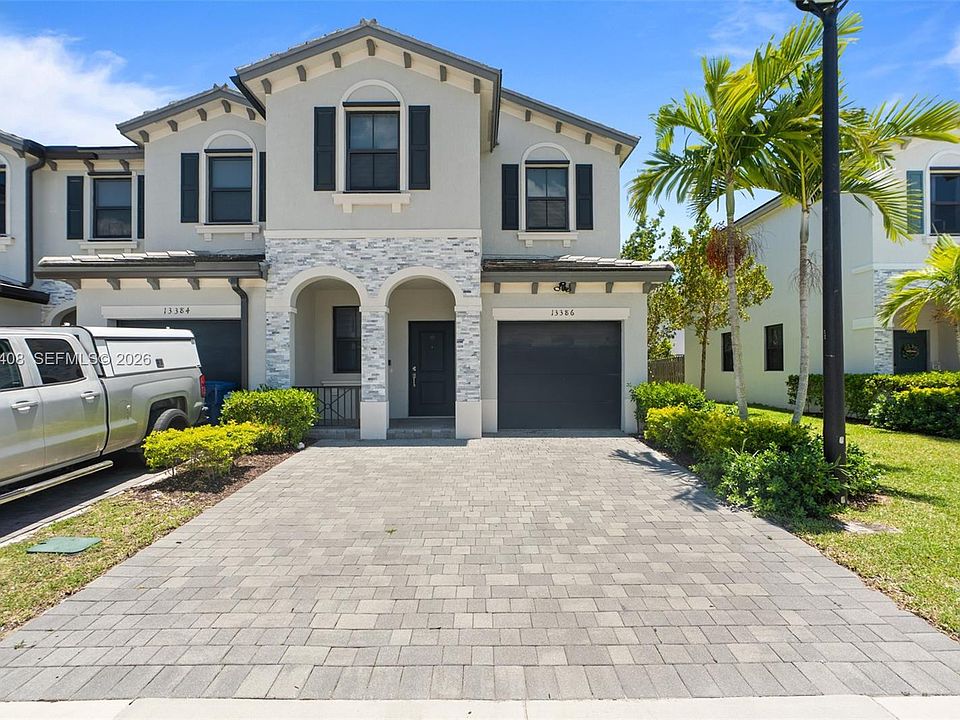1st image of 13386 SW 287th Ter