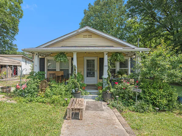 300 Lucille Dr, Dalton, GA 30720