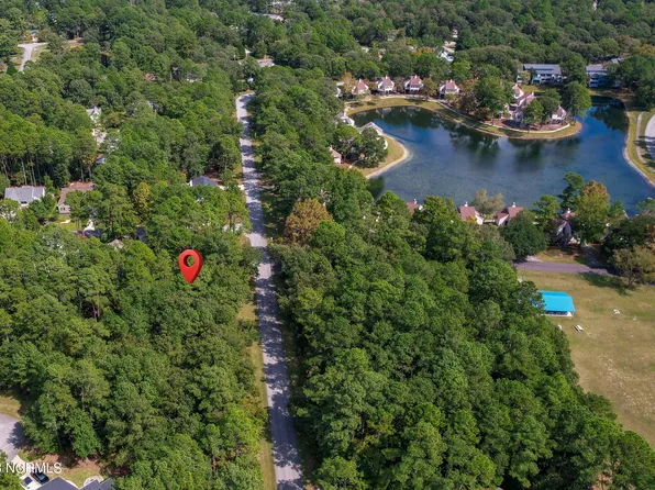 1808 Harbourside Drive, New Bern, NC 28560