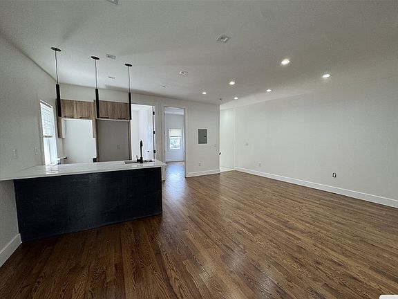 2nd image of 60 Jordan Ave APT 2