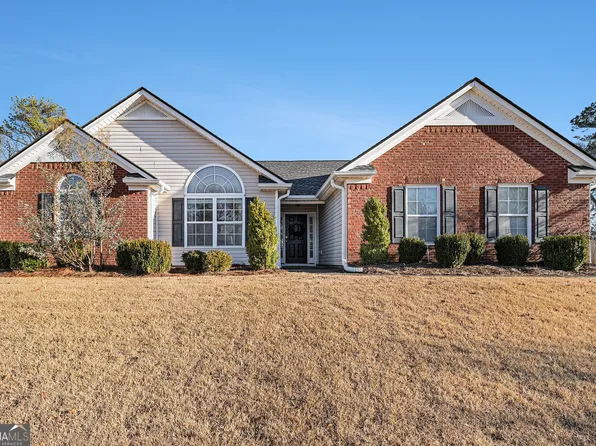 144 Kyles Cir, Hiram, GA 30141