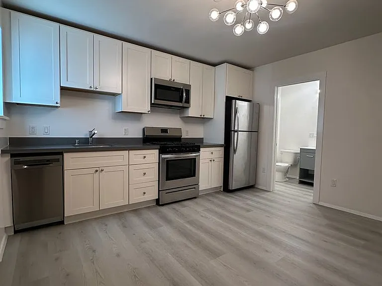 1295 47th Ave #1095R — Photo 2