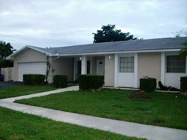 400 Chestnut Ln, Weston, FL 33326