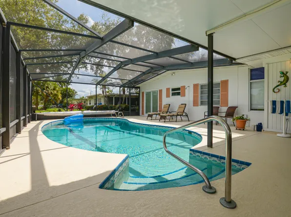 3089 SE Morningside Boulevard, Port St Lucie, FL 34952