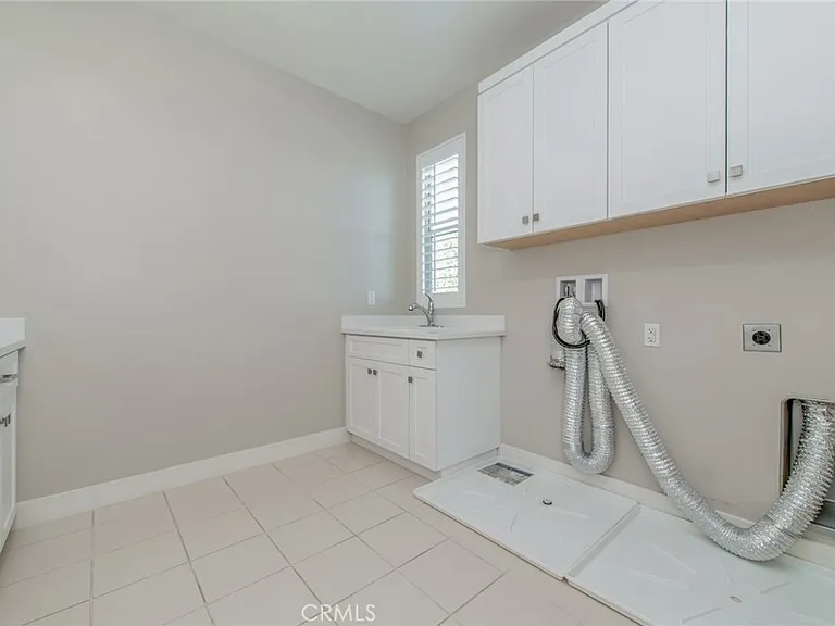 125 Turnstone — Photo 28