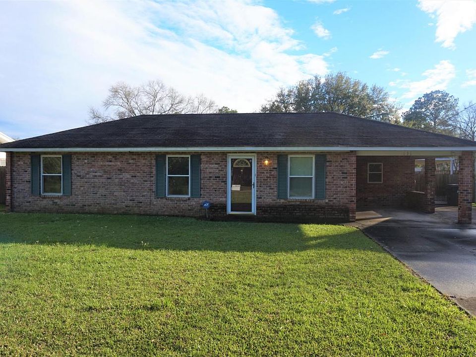 1st image of 131 Dalton Dr
