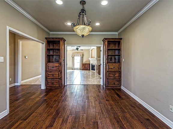 4th image of 1365 Windstone Dr