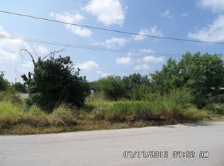 1510 Nicholson Ave, Carrizo Springs, TX 78834