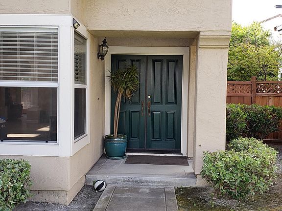 2nd image of 2936 Sorrento Way
