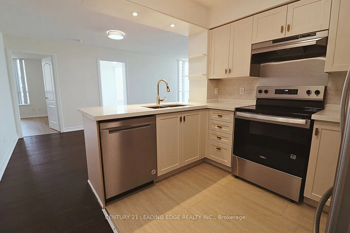 2 bed, $2,800 — Photo 4