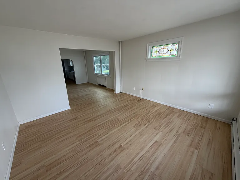 618-620 Maple St — Photo 10