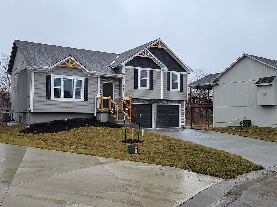 1st image of 20603 Copper Creek Dr