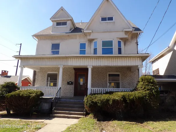 710 Smith St, Dunmore, PA 18512
