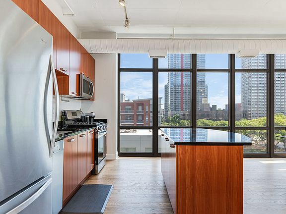 2nd image of 212 E Cullerton St APT 506