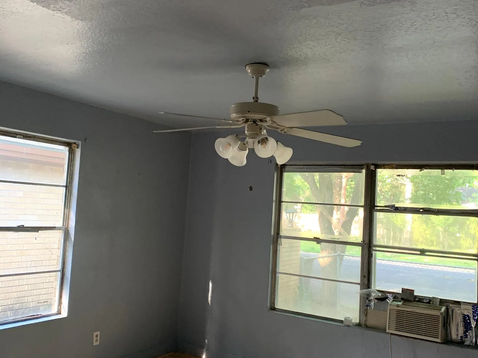 2 bed, 1250 sqft, $950 — Photo 4