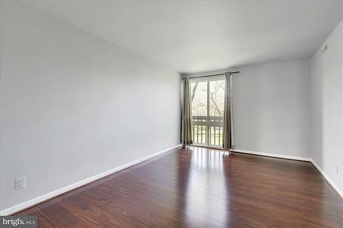 755 Fairview Ave #C — Photo 6