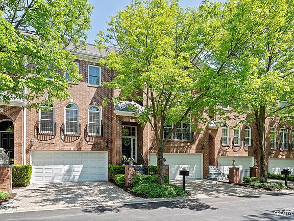 2nd image of 225 Campbell Ct