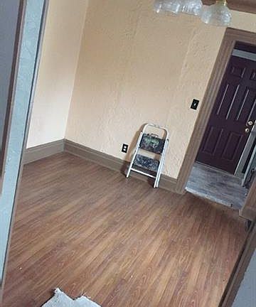 2nd image of 203 McGregor St