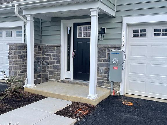 2nd image of 1436 Carrick Ct