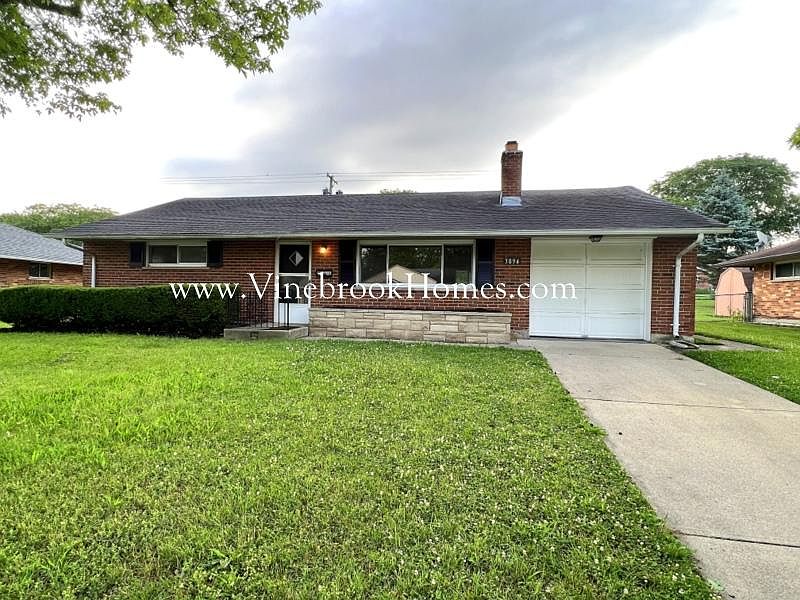1st image of 3894 Utica Dr