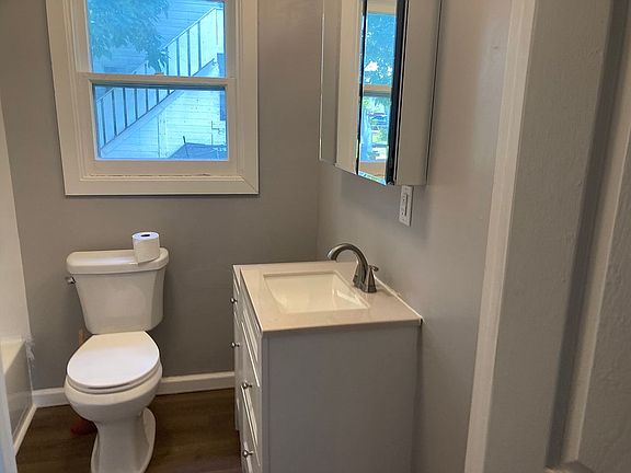 5th image of 2314 Shrader Ave