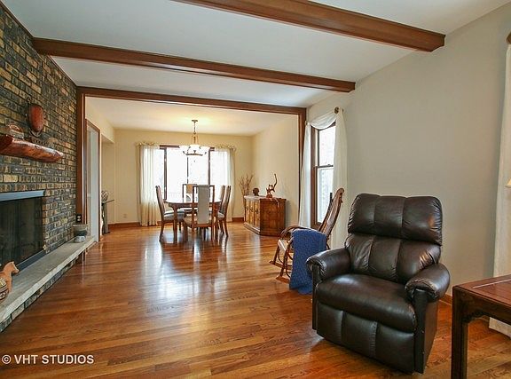 5th image of 10411 Woodland Ct